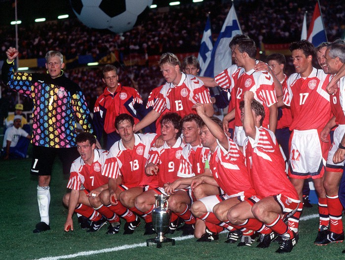 Bị loại, trở lại và vô địch, Đan Mạch đã viết nên câu chuyện cổ tích vĩ đại nhất lịch sử bóng đá vào năm 1992 - Ảnh 2.