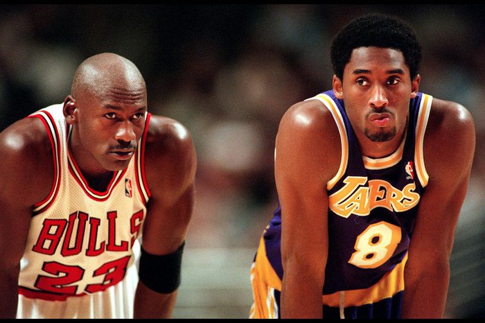 Từng dẫn dắt cả Michael Jordan và Kobe Bryant, HLV huyền thoại chỉ ra điểm khác biệt giữa 2 cầu thủ này - Ảnh 2.