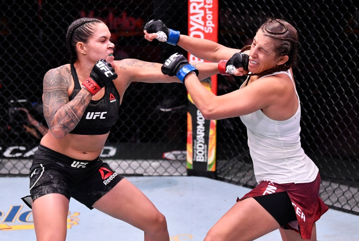 UFC 250: Hạ thuyết phục kẻ thách thức Felicia Spencer, Amanda Nunes bảo vệ thành công chiếc đai vô địch tại hạng lông - Ảnh 3.