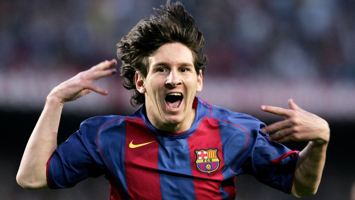 “Thanos” Messi và cái búng tay khiến các kỷ lục bay màu - Ảnh 1.