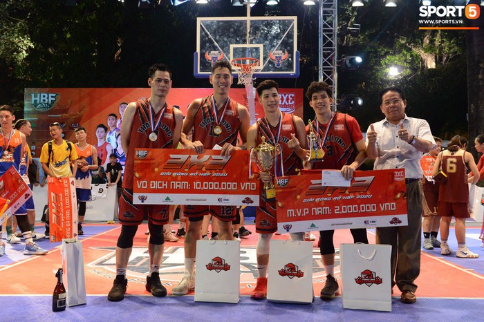 Thang Long Warriors lên ngôi vô địch đầy xứng đáng, khép lại giải đấu HBF 3x3 năm 2020 đầy thành công của bóng rổ Thủ đô - Ảnh 14.