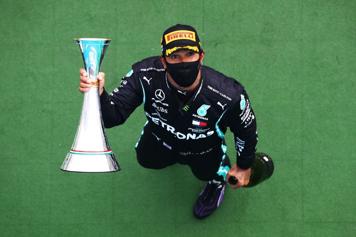 Đua xe F1 chặng Hungarian GP: &quot;Viên ngọc đen&quot; Hamilton san bằng kỷ lục với huyền thoại Michael Schumacher - Ảnh 5.