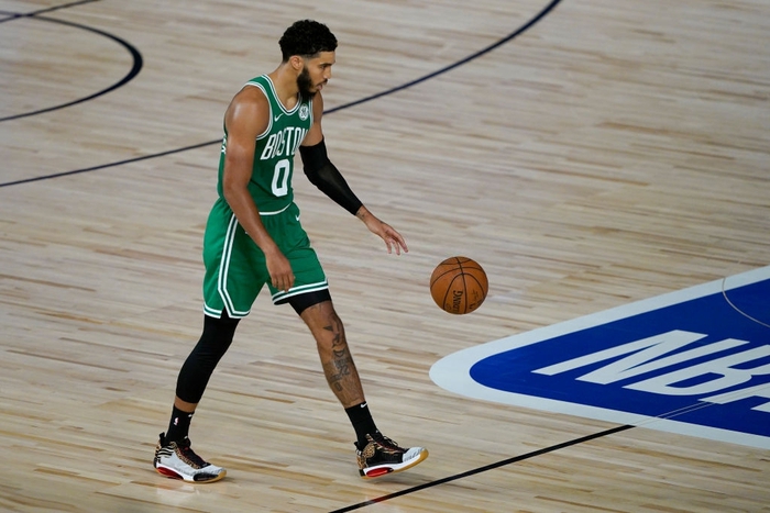 Đả bại Boston Celtics với phong độ hủy diệt, Giannis Antetokounmp băng băng về đích trong cuộc đua MVP - Ảnh 4.