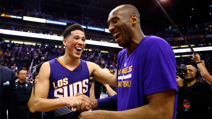 Nhà cựu vô địch NBA khuyên nên rời Phoenix Suns, &quot;Truyền nhân của Kobe Bryant&quot; đáp trả bằng một trái tim hướng về NHM - Ảnh 4.