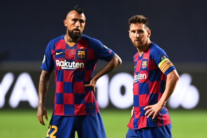 Messi ôm đầu buồn bã, thất thần chứng kiến thất bại 2-8 không thể tin nổi của Barca - Ảnh 6.