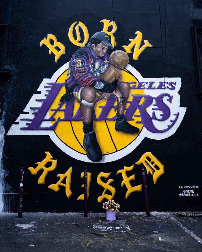 Sau loạt trận tụt dốc, đây là cách NHM vực dậy tinh thần 'chiến' của Los Angeles Lakers - Ảnh 4.