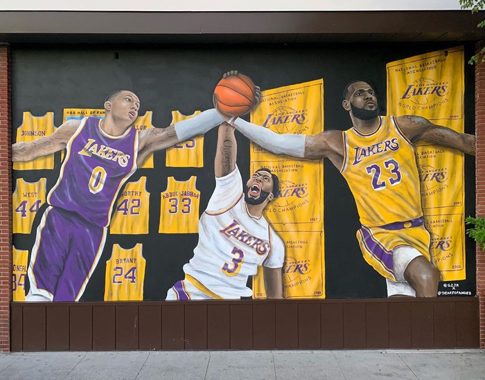 Sau loạt trận tụt dốc, đây là cách NHM vực dậy tinh thần 'chiến' của Los Angeles Lakers - Ảnh 2.