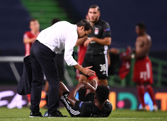Bán kết Champions League: Cầu thủ Lyon buồn bã, tiếc nuối sau khi gục ngã trước ngưỡng cửa thiên đường - Ảnh 5.