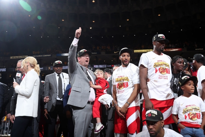 Nick Nurse giành giải &quot;Huấn luyện viên của năm&quot; mùa giải NBA 2019-2020 - Ảnh 2.
