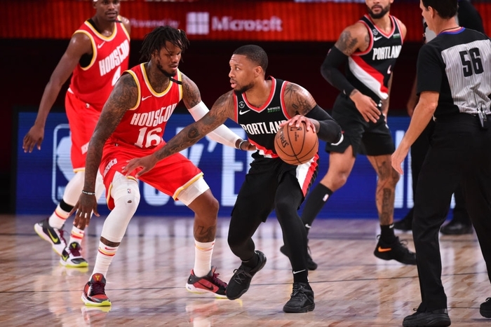 Tỏa sáng với cú ném 3 lạnh lùng, &quot;Người anh quốc dân&quot; đưa Portland Trail Blazers vượt qua Houston Rockets đầy gay cấn - Ảnh 2.