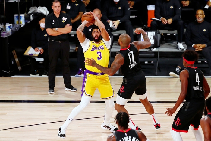 Thiếu vắng LeBron James, Los Angeles Lakers nhận thất bại cách biệt trước Houston Rockets - Ảnh 1.