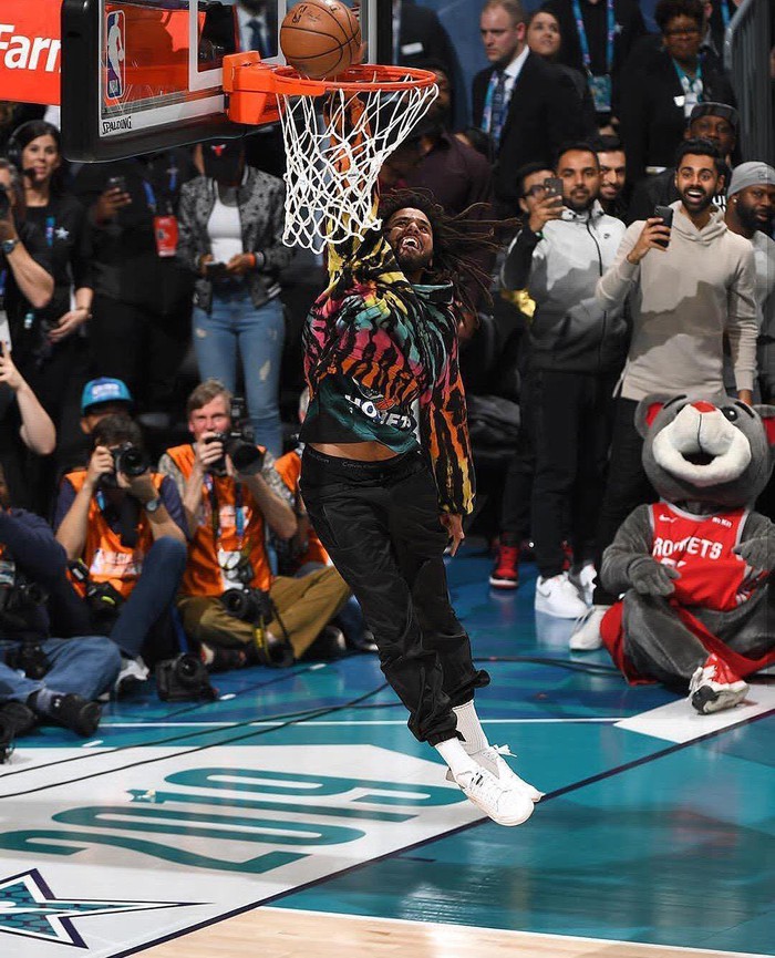 Rapper J.Cole được trao cơ hội &quot;để đời&quot; từ đội bóng Detroit Pistons  - Ảnh 1.