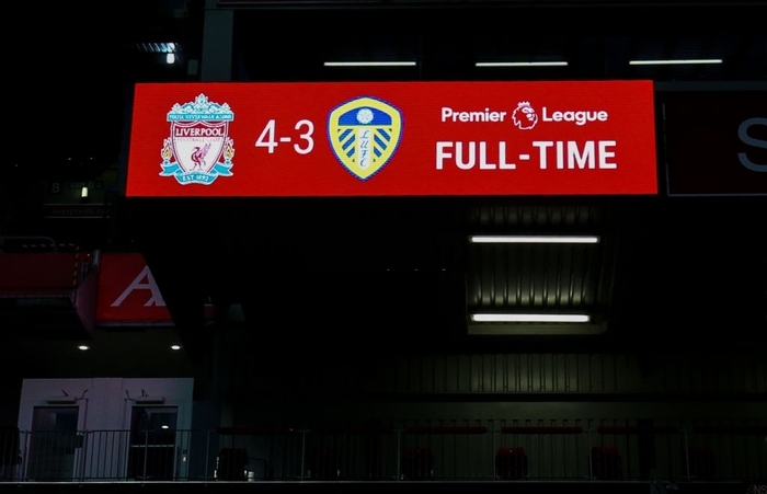 Cú sốc suýt xảy ra ngày mở màn Ngoại hạng Anh: ĐKVĐ Liverpool thắng thót tim đối thủ tân binh ở trận cầu 7 bàn thắng - Ảnh 12.