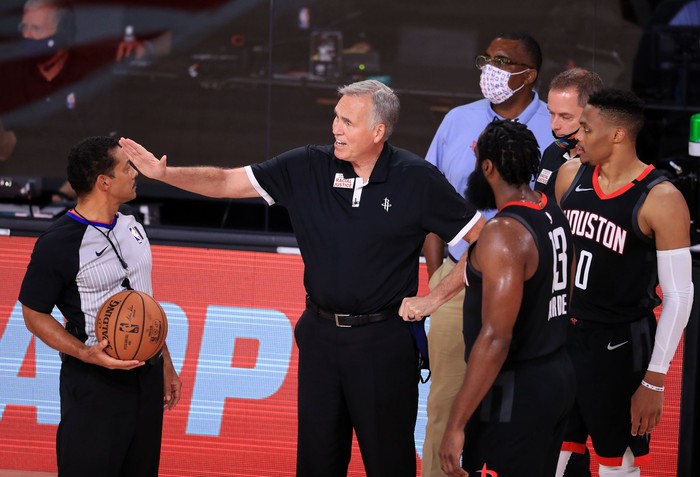 Houston Rockets chia tay HLV Mike D'Antoni: Kỷ nguyên small ball đã đến hồi kết thúc? - Ảnh 1.