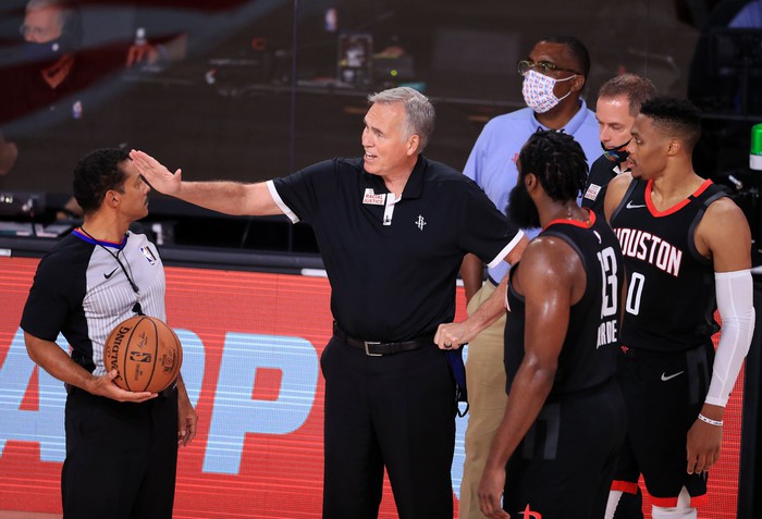 James Harden thừa nhận nguyên nhân khiến Houston Rockets sớm bị loại ở NBA Playoffs 2020 - Ảnh 3.