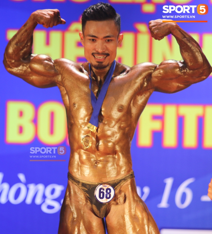 Trình diễn xuất sắc, VĐV Phan Bảo Long giành HCV 70 kg hệ A tại giải vô địch thể hình các CLB toàn quốc 2020 - Ảnh 3.