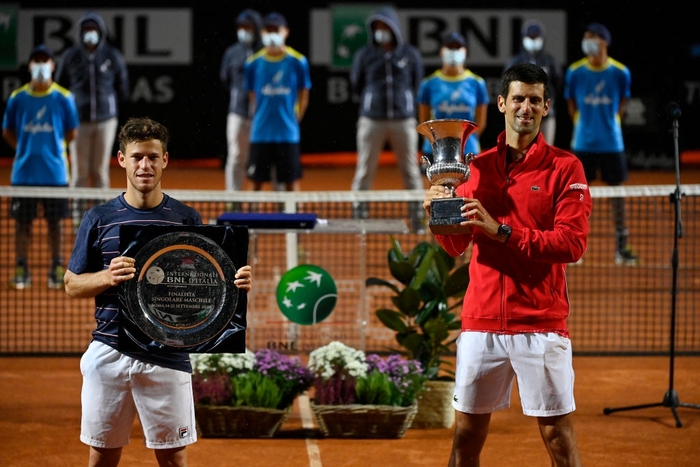Djokovic chính thức vượt Nadal, độc chiếm kỷ lục vô địch Masters 1000 - Ảnh 8.