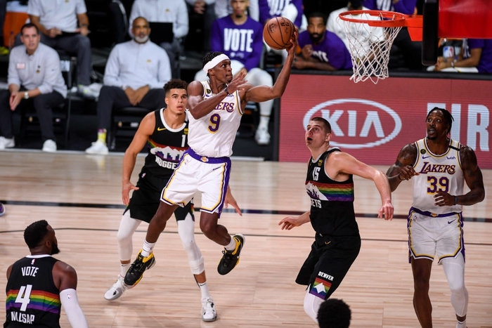 Jamal Murray tỏa sáng đúng lúc, giúp Denver Nuggets chặn đứng cuộc lội ngược dòng thần thánh của Los Angeles Lakers - Ảnh 1.