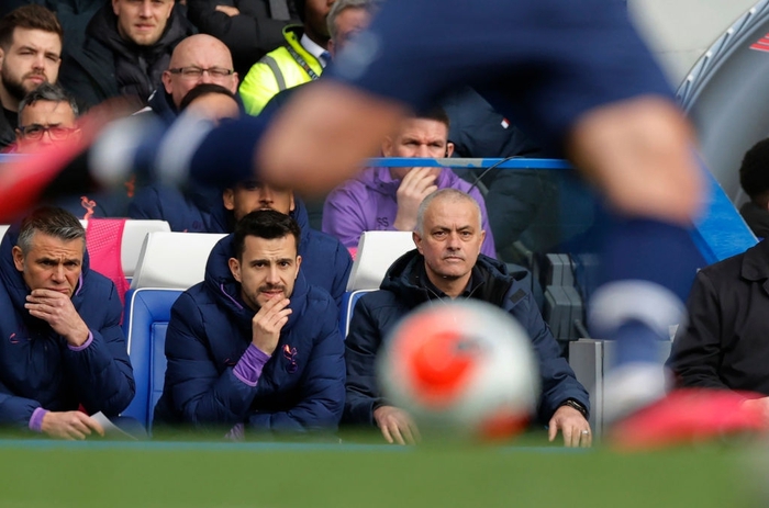 Mourinho cho tất cả ăn thịt lừa, Tottenham thắng kịch tính Chelsea để vào tứ kết cúp Liên đoàn Anh - Ảnh 1.