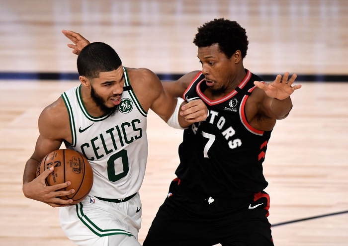 &quot;Song sát&quot; Kyle Lowry cùng Pascal Siakam toả sáng, Toronto Raptors cân bằng tỉ số loạt Playoffs cùng Boston Celtics - Ảnh 2.