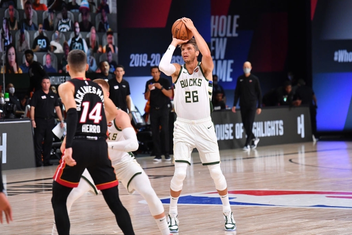 Milwaukee Bucks nói lời chia tay với hai cầu thủ trong đội hình ngay sau khi bị loại khỏi NBA Playoffs 2020 - Ảnh 2.