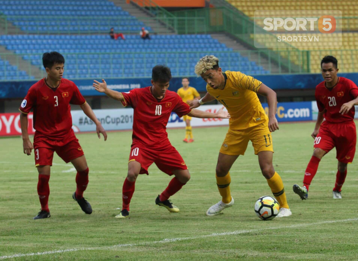 U19 Việt Nam thu mình trong khách sạn sau thất bại trước U19 Australia - Ảnh 2.