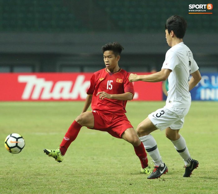 Truyền thông Anh ngỡ ngàng với tình huống thoát thua như trong game của U19 Việt Nam - Ảnh 2.