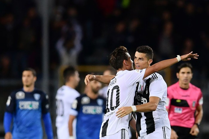Ronaldo lập tuyệt phẩm sút xa giúp Juventus thắng ngược hú vía - Ảnh 10.