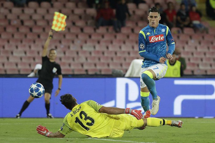 Ngôi sao lùn nhất sân tỏa sáng phút cuối, Napoli khiến Liverpool trắng tay và nhận thống kê tệ hại khó tin - Ảnh 7.