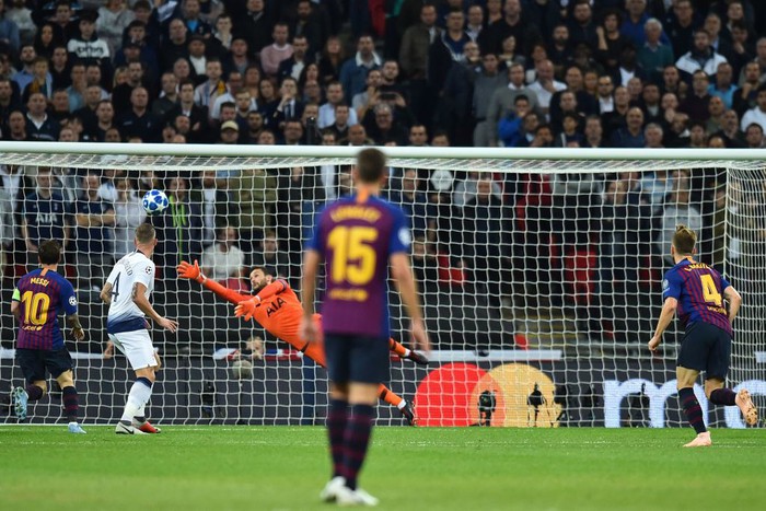 Siêu sao Messi tỏa sáng, Barca vượt ải Tottenham sau màn rượt đuổi hấp dẫn - Ảnh 3.