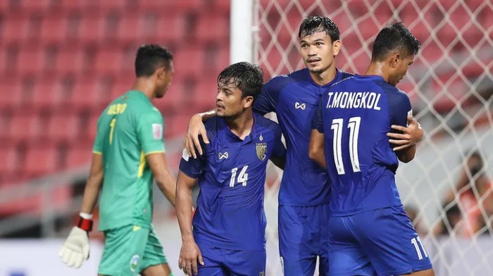 Việt Nam ngước nhìn Thái Lan trên bảng xếp hạng chiều cao AFF Cup 2018 - Ảnh 5.