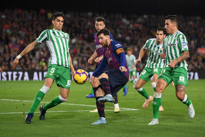 Messi trở lại và ghi bàn, Barca vẫn thua tủi hổ ngay trên sân nhà - Ảnh 2.