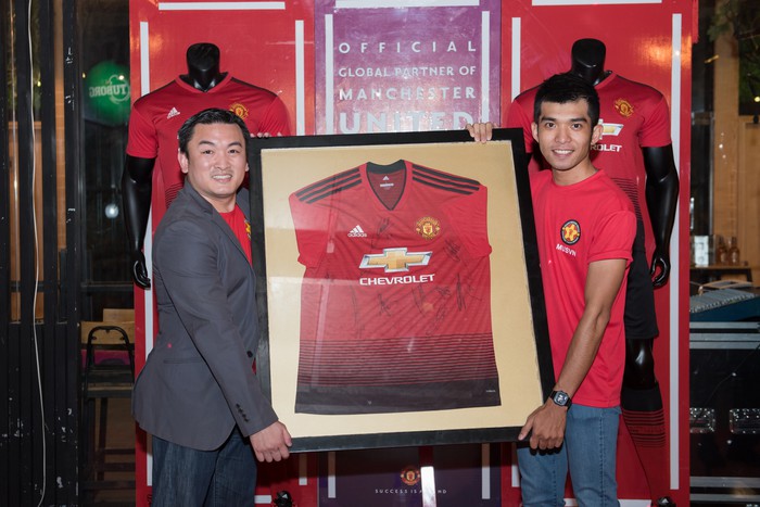 Cựu sao Manchester United sẽ tới Việt Nam giao lưu cùng cổ động viên vào năm 2019 - Ảnh 1.