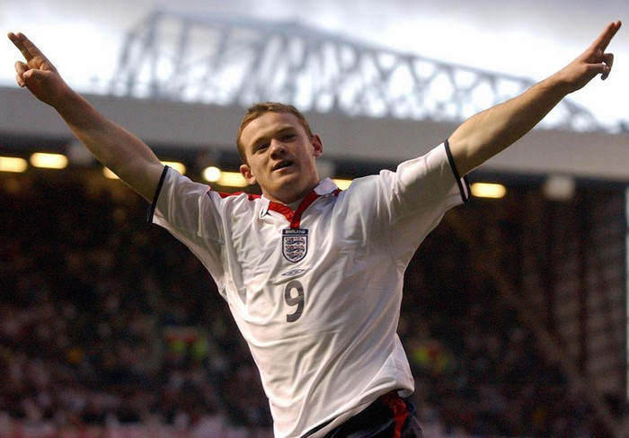 Wayne Rooney vĩ đại, những không bao giờ vĩ đại nhất - Ảnh 2.