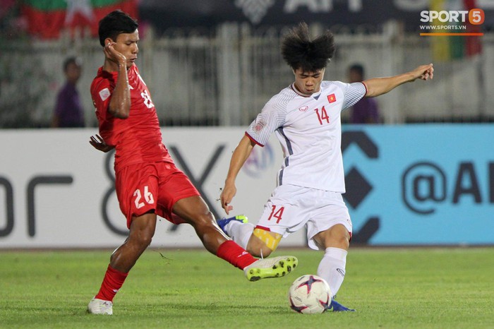 Lý giải nguyên nhân vì sao tuyển Việt Nam sút trượt liên tiếp trong trận đấu với Myanmar - Ảnh 1.