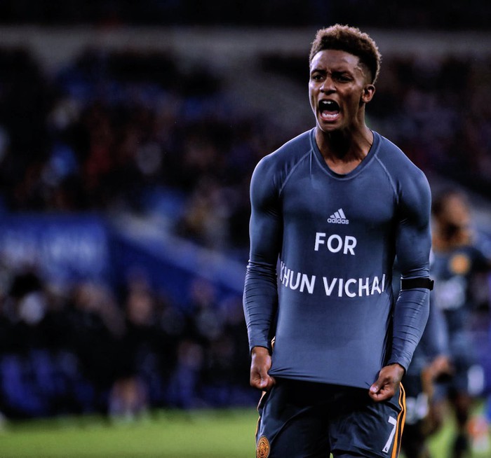Cầu thủ Leicester bàng hoàng vì bị trừng phạt sau khi cởi áo tri ân ông Vichai - Ảnh 5.