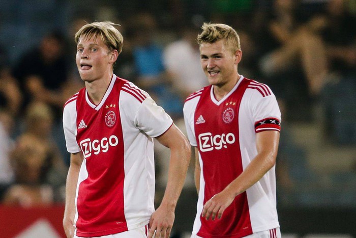 Van Der Sar tuyên bố De Ligt, De Jong sẽ không đi đâu cả - Ảnh 1.