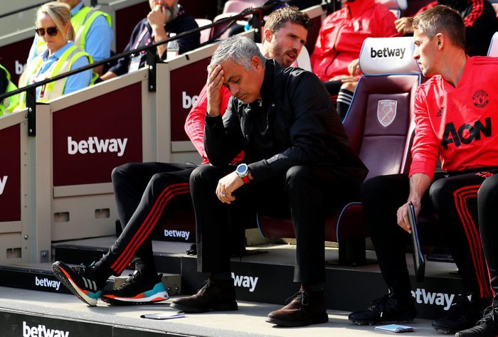 Jose Mourinho, nốt trầm buồn của bản hùng ca - Ảnh 3.