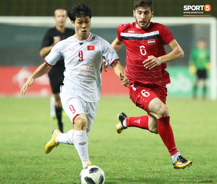 Báo Hàn Quốc chỉ ra 6 bí quyết giúp HLV Park Hang-seo thành công với bóng đá Việt Nam - Ảnh 2.