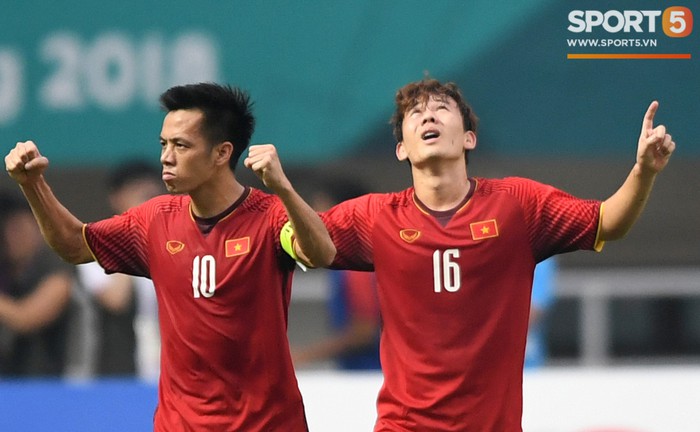 Báo Trung Quốc ca ngợi Olympic Việt Nam, ngán ngẩm với bóng đá nước nhà - Ảnh 1.