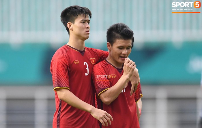 HLV Park Hang-seo lặng người sau loạt sút penalty cân não giữa Việt Nam và UAE - Ảnh 9.