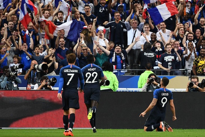 Giroud qua mặt Zidane, giúp Pháp vượt ải Hà Lan trên sân nhà - Ảnh 10.