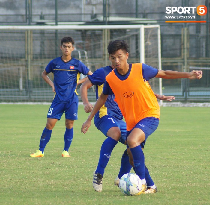 Trở về từ Nhật Bản, U16 Việt Nam hăng say tập luyện hướng tới VCK U16 Châu Á - Ảnh 4.