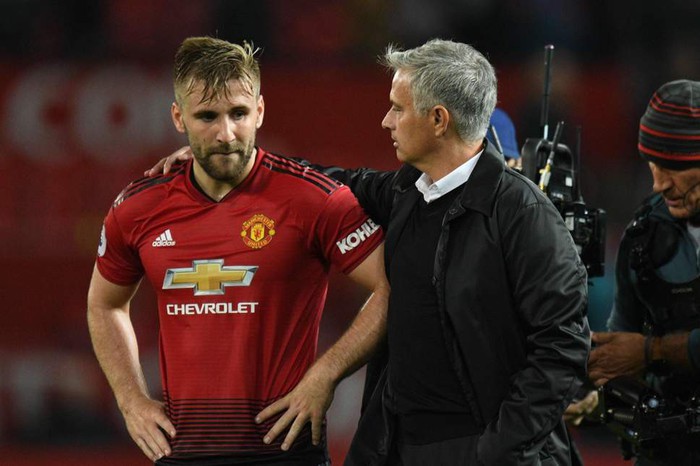 Luke Shaw, người hùng sinh ra từ bất hạnh - Ảnh 2.