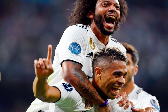 Không Ronaldo, Real vẫn đại thắng ngày mở màn Champions League 2018/2019 - Ảnh 9.