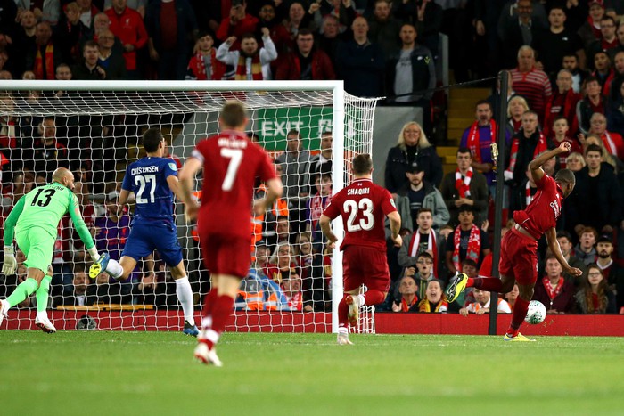 Hazard solo đẳng cấp, Chelsea khiến Liverpool nhận trận thua đầu tiên mùa này - Ảnh 6.