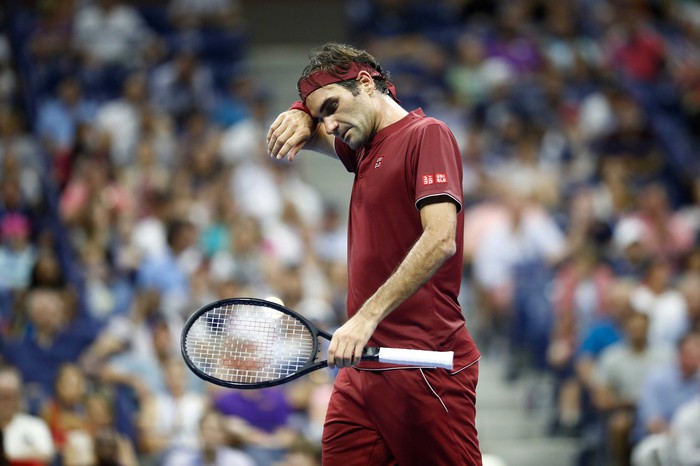 Federer thua sốc tay vợt ngổ ngáo ở vòng 4 US Open - Ảnh 5.