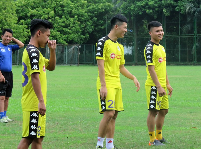 Đức Huy tiếc nuối về chấn thương của Xuân Mạnh, nhưng Hà Nội FC vẫn quyết thắng SLNA - Ảnh 5.