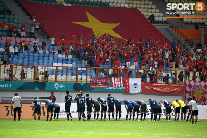 Nhìn lại một năm kỳ diệu của bóng đá Việt Nam qua ảnh - Ảnh 5.