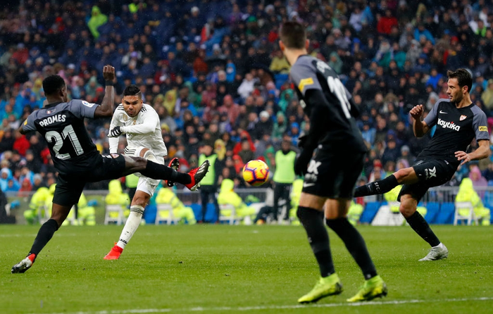 Đánh bại Sevilla trên sân nhà, Real Madrid giành luôn vị trí trong top 3 của đối thủ - Ảnh 6.